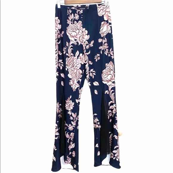 MinkPink Floral High Rise Flare Mesh Panel Pants - Picture 3 of 9